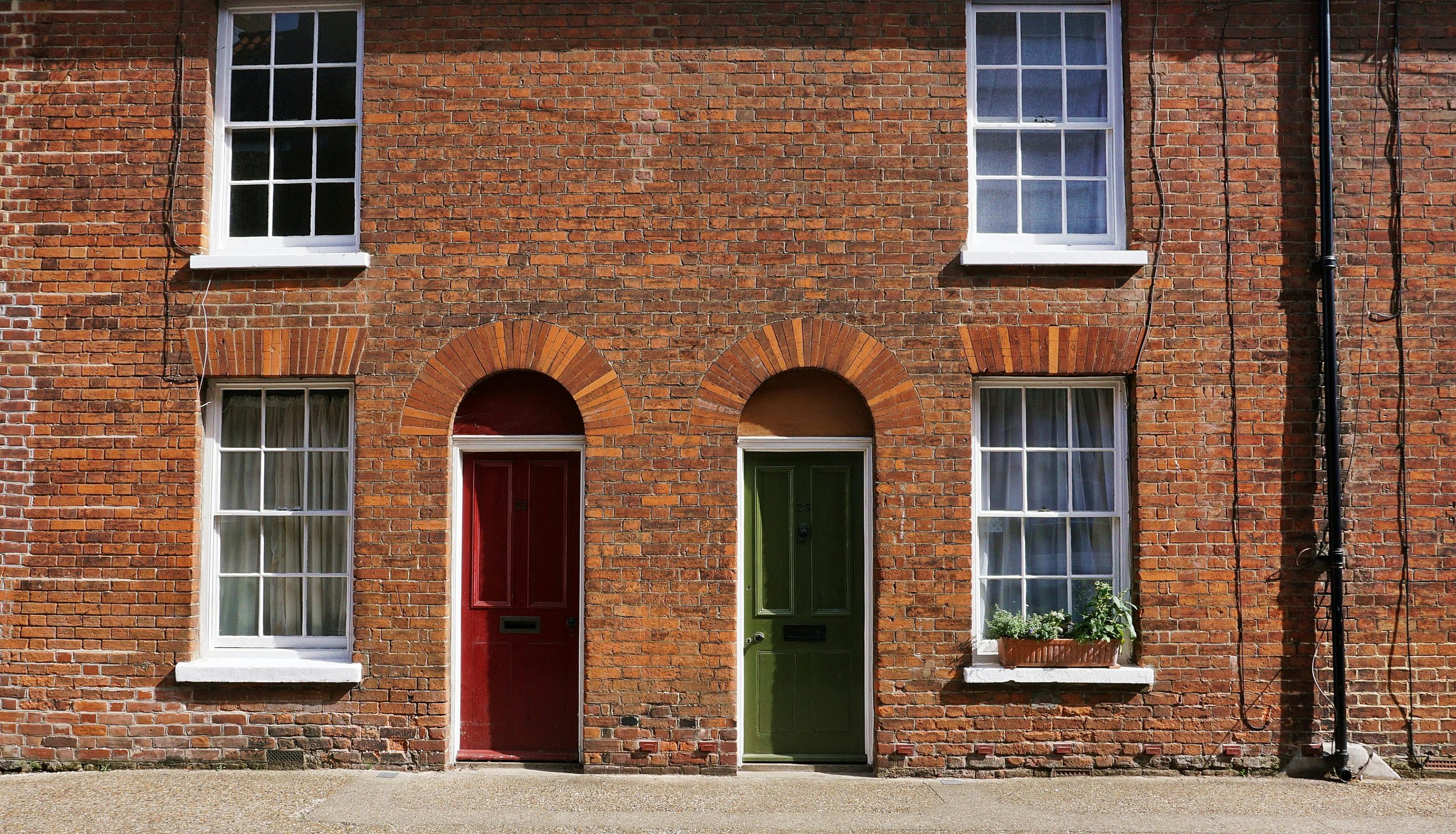 Cutting Down Your Monthly Mortgage Costs | Police Mutual