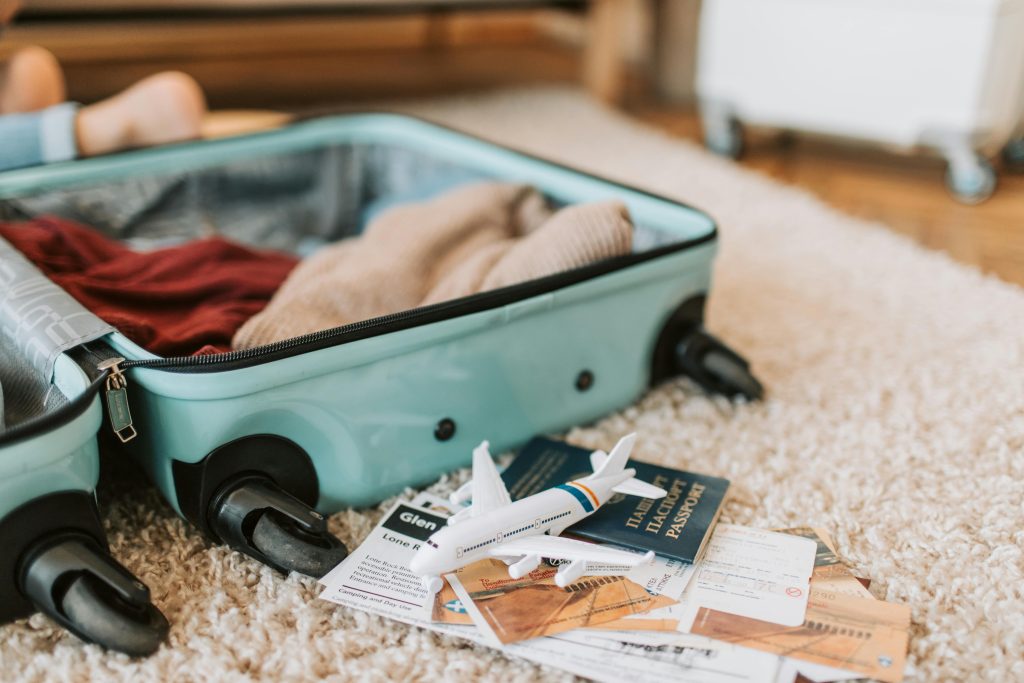 A Guide to Home Security While on Holiday | Police Mutual